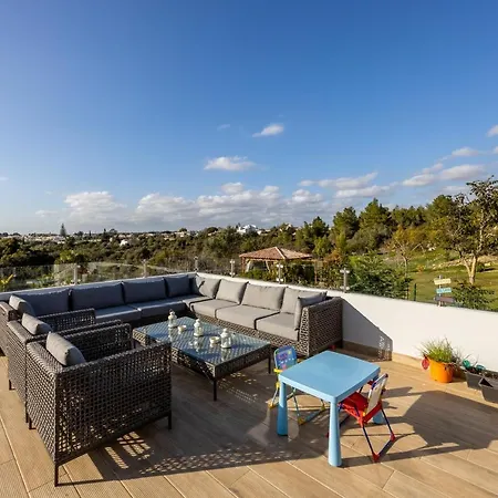 Villa Benisamar Beautiful And Elegant 5 Bedroom Carveoira Short Walk To Carvoeiro Centre & Beach Carvoeiro (Lagoa)