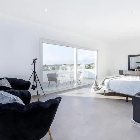 Villa Benisamar Beautiful And Elegant 5 Bedroom - Short Walk Carvoeiro * Carvoeiro (Lagoa)
