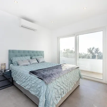 Villa Benisamar Beautiful And Elegant 5 Bedroom - Short Walk Carvoeiro Carvoeiro (Lagoa)