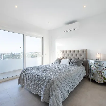 Villa Villa Benisamar Beautiful And Elegant 5 Bedroom - Short Walk Carvoeiro