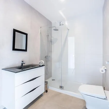 Villa Villa Benisamar Beautiful And Elegant 5 Bedroom - Short Walk Carvoeiro *
