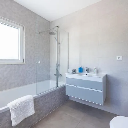 Villa Benisamar Beautiful And Elegant 5 Bedroom - Short Walk Carvoeiro * Carvoeiro (Lagoa)